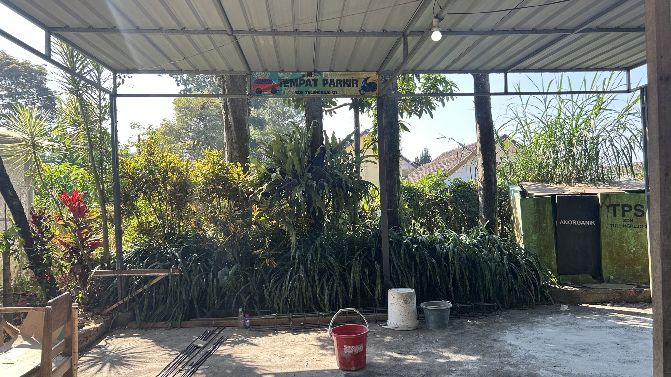 Tempat parkir